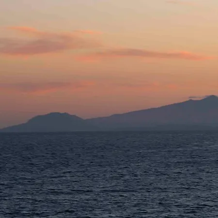 Adm Addumamma Sul Mare Couette-café